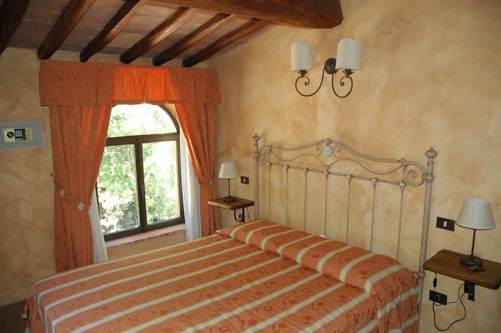 Fattoria Di Mugnano Villa Colle Val D'Elsa Room photo
